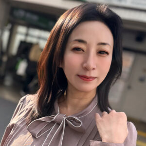 ゆかりさん アイキャッチ画像 【人妻アダルト動画！エロバク】